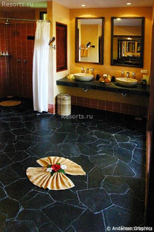 Phi Phi Island Village Beach Resort & Spa 56